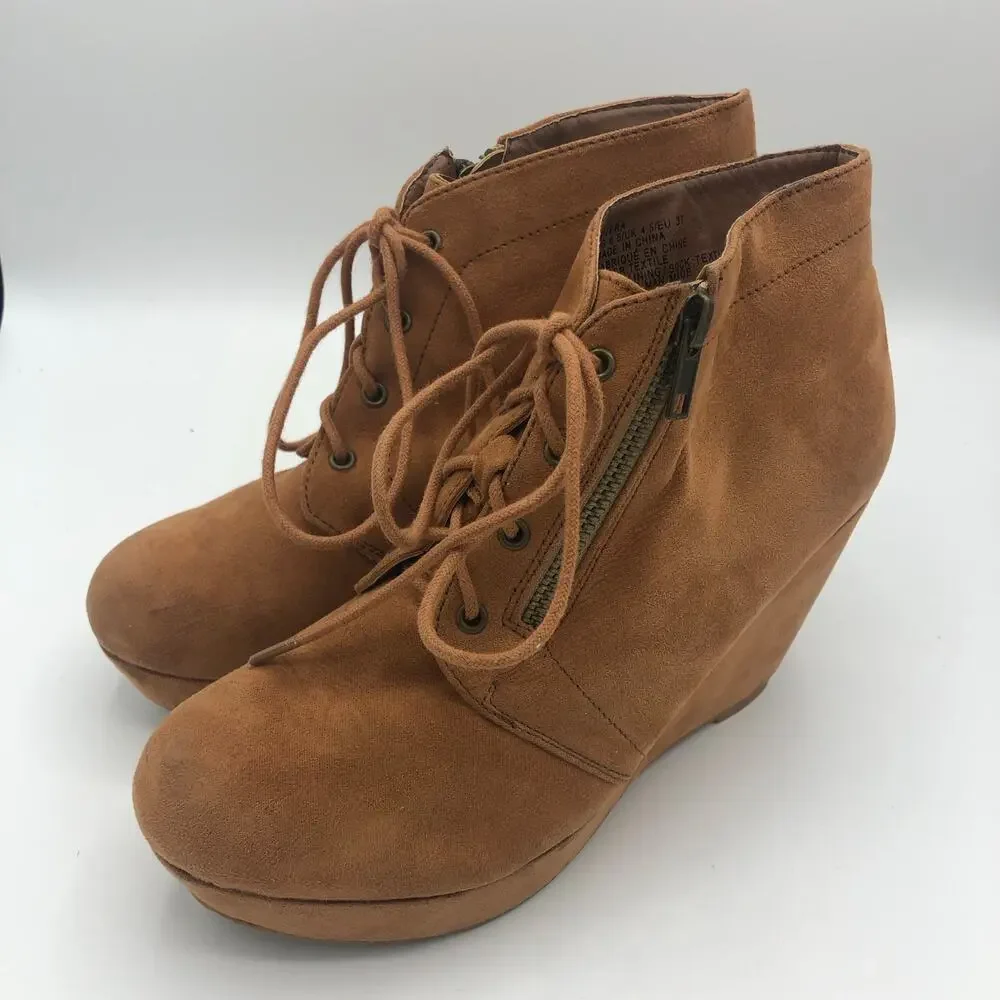 ShoeDazzle Nivera Platform Wedge Booties | Women's Size 6.5